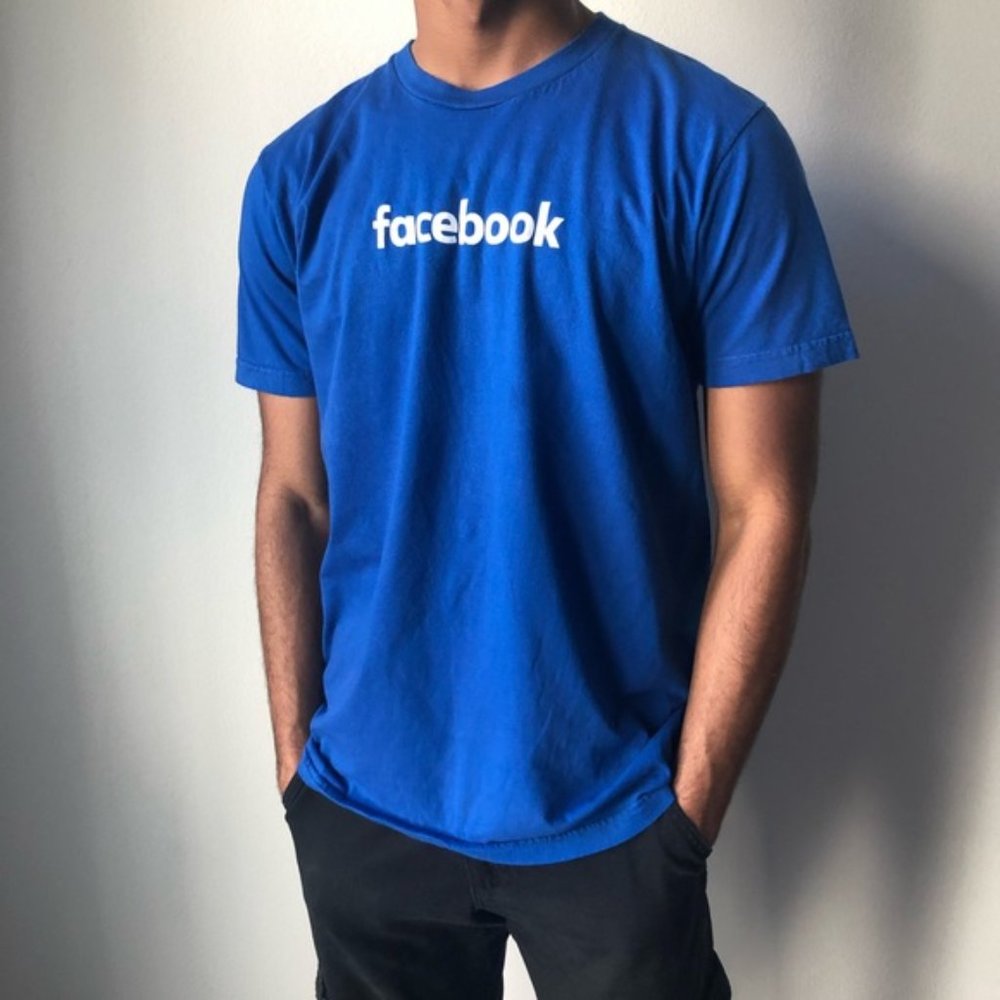 Authentic FACEBOOK Logo T-SHIRT - Size S - BLUE - SMALL